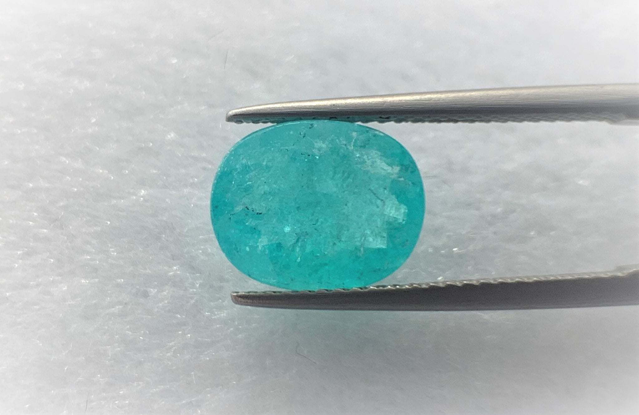 Natural Paraiba Tourmaline 3.55 CTS, Beautiful Neon Blue with attractive luster for sale!