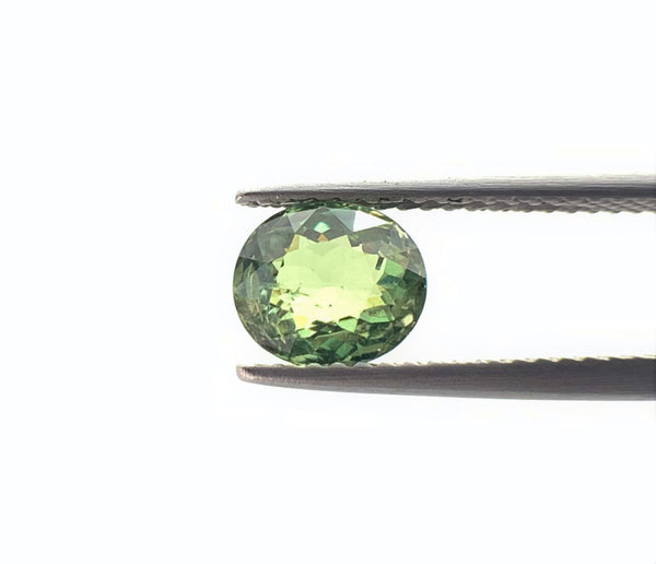 Natural Demantoid Garnet 1.40 CTS, Superb luster with great cutting for sale!